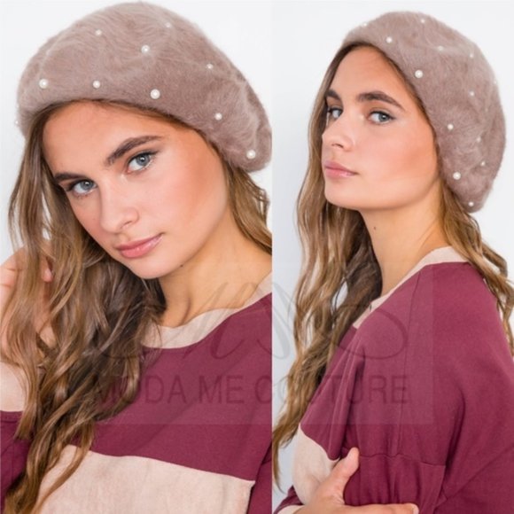 MODA ME COUTURE Accessories - Pearl Detail Fuzzy Beret - Mocha